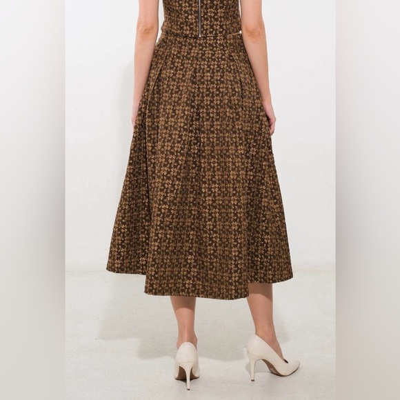 NWT Floral Strapless Corset Top & Midi Skirt Set – Brown Vintage Print - Picture 8 of 9